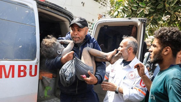 Duka Anak Gaza Korban Serangan Israel