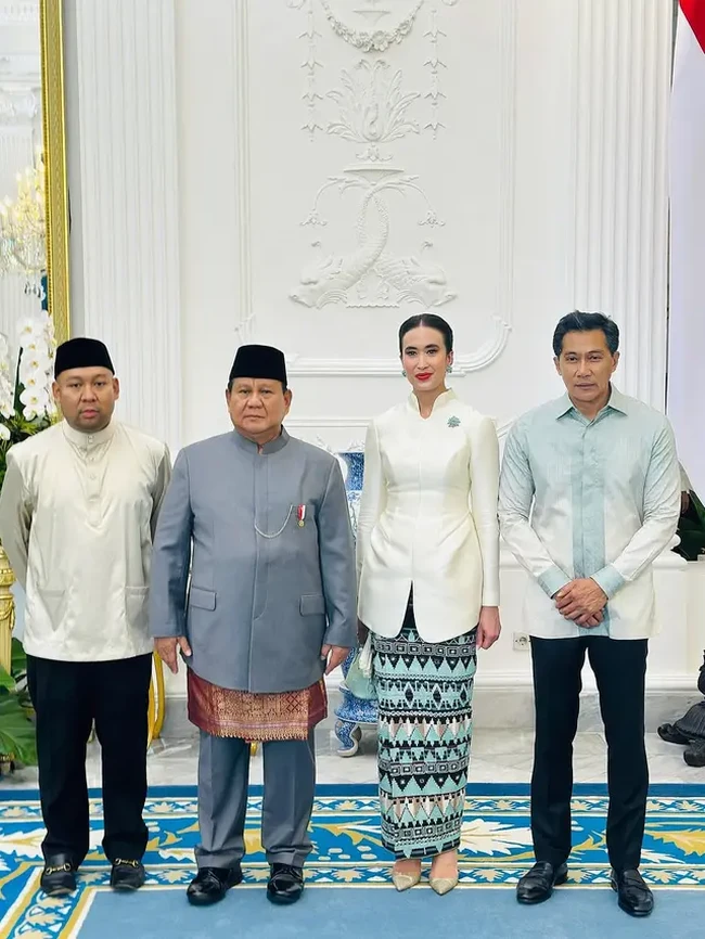 Gaya para ibu pejabat