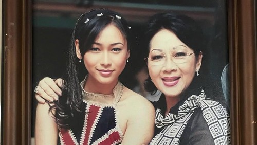 Inul Daratista dan Titiek Puspa.