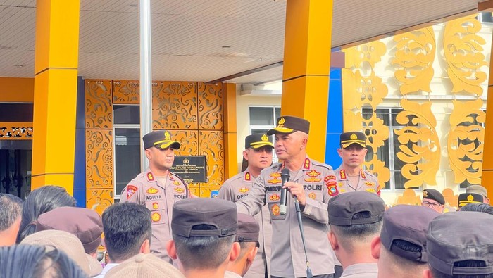 Kapolda Babel Irjen Hendro Pandowo di Polresta Pangkalpinang, Kamis (10/4/2025).