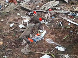 Buntut Panjang Imbas Limbah Medis Berceceran di Permukiman Warga Karawang