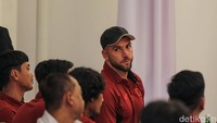 Marko Simic juga terlihat hadir dalam pertemuan tersebut.  