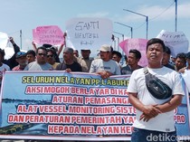 Nelayan di Lombok Timur Mogok Melaut, Tolak Pemasangan VMS