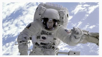 Misi Apollo NASA mengirim manusia ke Mars dilakukan pada 1980-an? Foto: via Bored Panda  