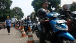 Pemutihan Pajak Kendaraan se-Banten, Warga Serbu Samsat Ciputat