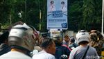 Pemutihan Pajak Kendaraan se-Banten, Warga Serbu Samsat Ciputat