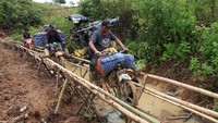 Selain itu dapat memudahkan para pengguna kendaraan roda khususnya tukang ojek sehingga dapat memangkas waktu perjalan hingga beberapa jam.