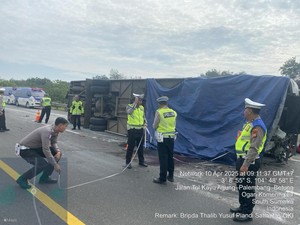 Per Patah-Pecah Balon Air Suspension Diduga Penyebab Bus Miyor Terguling