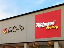 Ini Pemilik Richeese Factory, Restoran Ayam Saus BBQ Pedas-Keju Asli Lokal