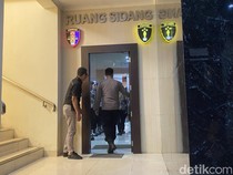 6 Saksi Dihadirkan di Sidang Etik Brigadir Ade, Ada Ibu Korban hingga Atasan