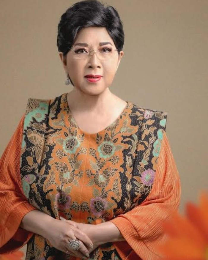 Titiek Puspa Titiek Puspa
