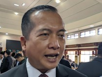 Iqbal Janji Renovasi-Lengkapi Fasilitas Gedung DPRD NTB