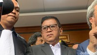 Tim hukum Hasto menyatakan akan mengajukan banding atas putusan tersebut. Mereka meyakini kasus Hasto adalah kasus politik. (Foto: Mulia/detikcom).