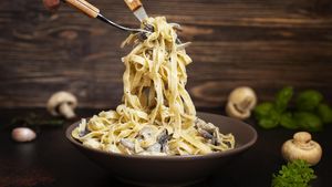 10 Makanan Ini Masuk Daftar Hitam Keluarga Kerajaan Inggris, Kenapa Ya?
