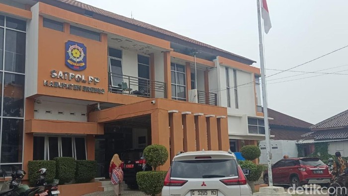 Kantor Satpol PP Brebes, Jumat (11/4/2025).