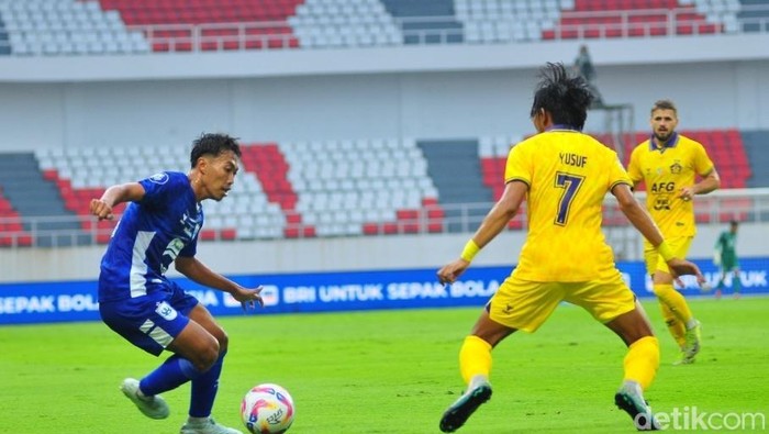 Laga PSIS lawan Persik pada pekan 28 Liga 1 2024/2025 di Stadion Jatidiri Semarang, Jumat (11/4/2025).