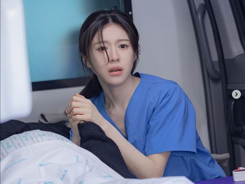 Pemain Drakor Resident Playbook