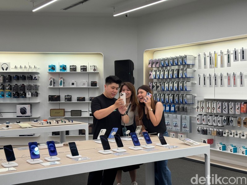 Penjualan perdana iPhone 16