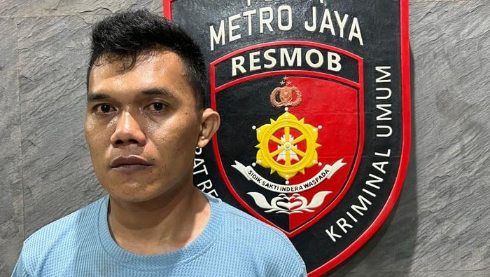 Polisi menangkap maling motor di Jaksel bermodus COD dan pura-pura test drive.