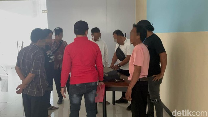 Preman pemalak pekerja proyek di Pasuruan diamankan