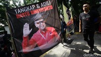 Dalam sidang putusan sela, Jaksa mendakwa Hasto didakwa telah merintangi penyidikan kasus dugaan suap dengan tersangka mantan calon anggota legislatif 2019-2024 dari PDIP Harun Masiku. 