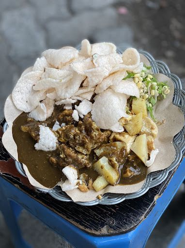 rekomendasi tahu tek enak di surabaya