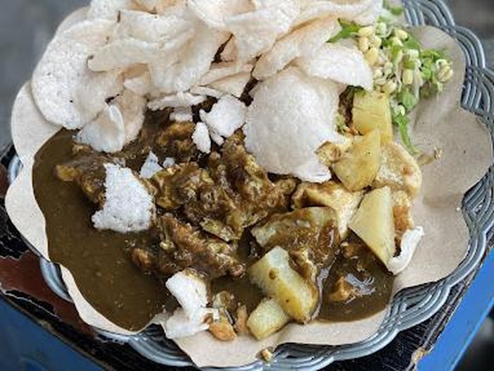 rekomendasi tahu tek enak di surabaya