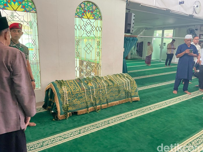 Titiek Puspa