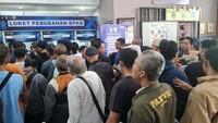 Ada juga pemutihan untuk mutasi kendaraan dari luar provinsi.