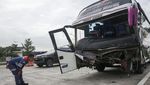 Begini Kondisi Bus Rombongan Bonek yang Kecelakaan di Tol Pekalongan
