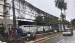 Penampakan Kabel Semrawut di Kuningan Jaksel Bikin Warga Ngeri