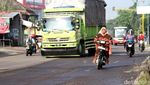 Hati-Hati ! Jalan Bojonegoro-Babat Berlubang
