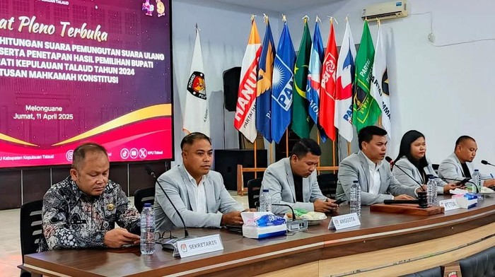 KPU menetapkan hasil rekapitulasi suara pemilihan kepala daerah  (Pilkada) Kabupaten Kepulauan Talaud, Sulawesi Utara (Sulut).