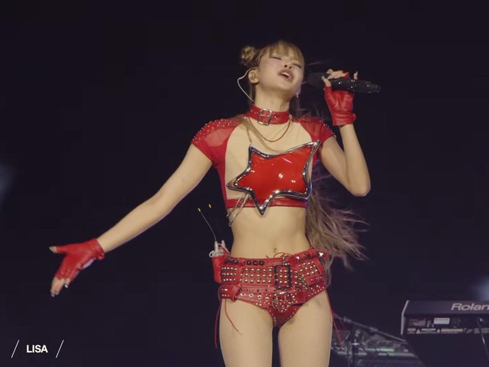 Lisa BLACKPINK di Coachella 2025.