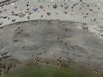 Menikmati Cuaca Hangat Pantai Galway Irlandia