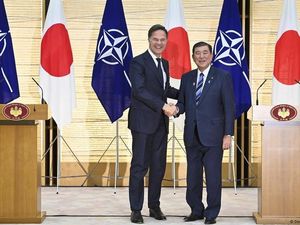 NATO Merapat ke Jepang di Tengah Krisis Global yang Kian Meruncing