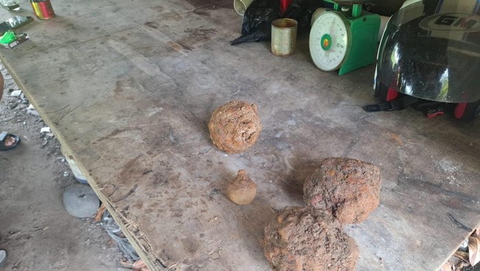 Penampakan benda yang gegerkan warga Bangka Barat.