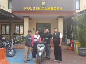 Polsek Tambora Kembalikan 4 Motor Hasil Curian, Pemilik Ngaku Senang