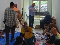 Sortir Lipat Surat Suara PSU Empat Lawang Masih Temukan Kertas Rusak
