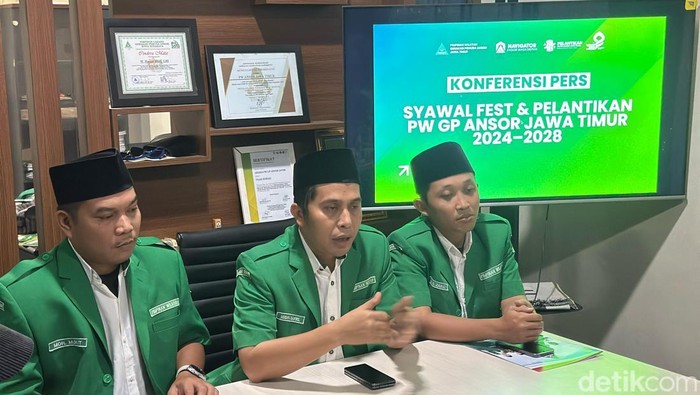 PW GP Ansor Jatim saat konferensi pers soal Inaugurasi PW Ansor di Jatim Expo Surabaya.