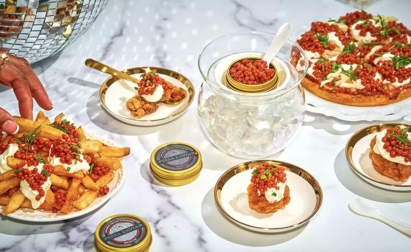 Unik! Pizza Topping Kaviar Tiruan dari Agar-agar Rasa Pepperoni