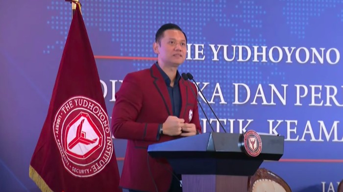 Agus Harimurti Yudhoyono (AHY) di acara The Yudhoyono Institue, Minggu (13/4).