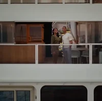 Georgina Rodriguez mengatakan “yalla” setelah memilih kapal pesiar di ponselnya, dan Ronaldo membalas, “yalla.” Kata ‘yalla’ dalam bahasa Arab berarti ‘ayo pergi.’ SeFoto: Dok. Instagram Aroya Cruises