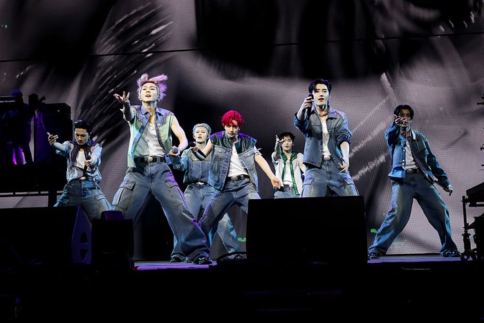 ENHYPEN tampil di festival musik Coachella 2025