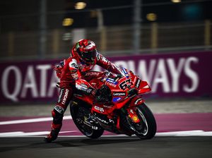 MotoGP Prancis 2025: Bagnaia Crash di Lap Kedua!