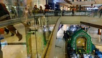 Jika ditaksir, penurunan penjualan bisa mencapai 5-8% jika dibandingkan dengan periode yang sama pada tahun 2024 lalu. 