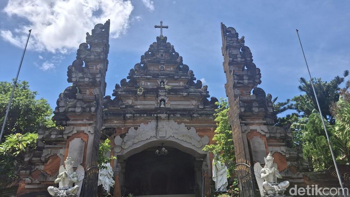 Gereja Yesus Gembala Yang Baik (YGYB) di Jalan Sari Dana, Ubung, Denpasar, Bali. (Foto: Fabiola Dianira/detikBali)