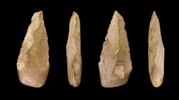 Pada tahun 1981, seorang arkeolog Jepang bernama Shinichi Fujimara menemukan tembikar berusia 40.000 tahun, artefak tertua yang pernah ditemukan di Jepang. Kemudian, pada tahun 2000, ia menemukan tembikar berusia 600.000 tahun, yang merupakan tanda kehidupan manusia tertua yang pernah ditemukan. Kemudian, sebuah surat kabar Jepang menerbitkan foto-foto Fujimara yang menanam artefak tersebut untuk ditemukannya sendiri. Ia mengaku dan mengklaim bahwa ia telah dirasuki oleh dorongan yang tak terkendali dan digoda oleh iblis. Foto: Ebaumsworld