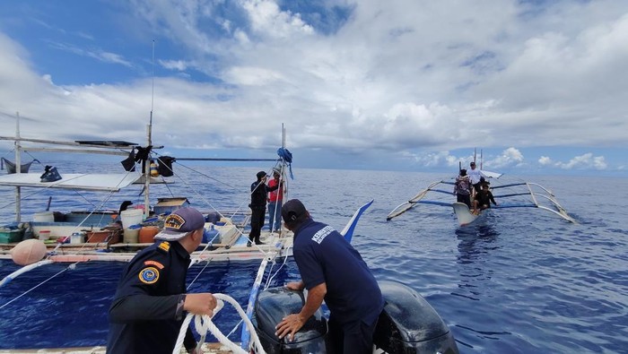 Upaya ini dilakukan untuk mencegah aksi pencurian ikan oleh kapal asing, terutama dari Filipina yang sering melanggar batas wilayah perairan Indonesia.