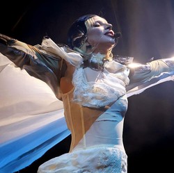 Perjalanan Panjang Lady Gaga Jadi Ibu